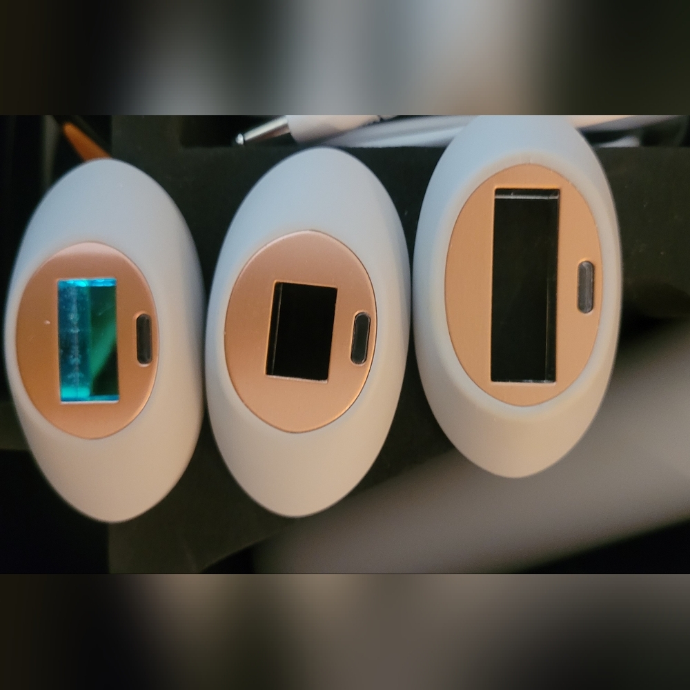 IPL hair removal device